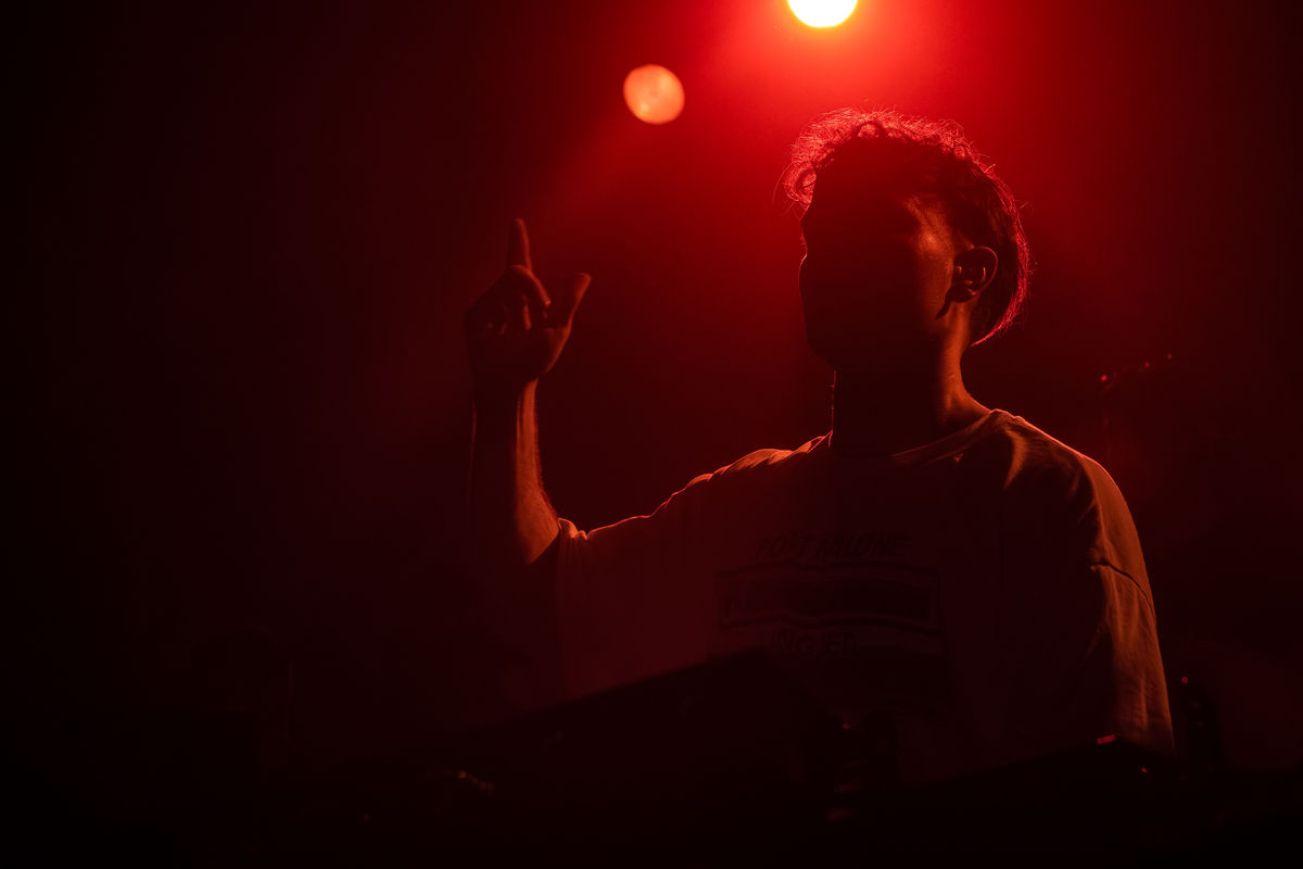 Loading... just a sec